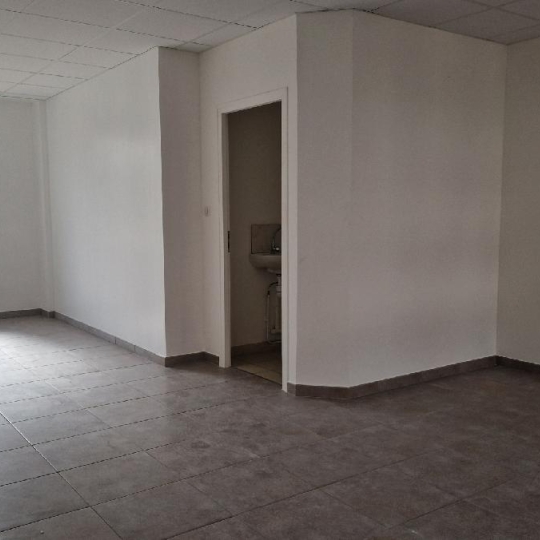  Annonces LUBERSAC : Local / Bureau | ARNAC-POMPADOUR (19230) | 37 m2 | 460 € 