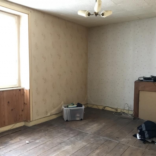  Annonces LUBERSAC : Maison / Villa | LUBERSAC (19210) | 112 m2 | 54 000 € 