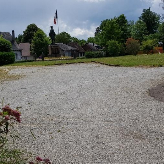  Annonces LUBERSAC : Maison / Villa | LUBERSAC (19210) | 102 m2 | 38 000 € 