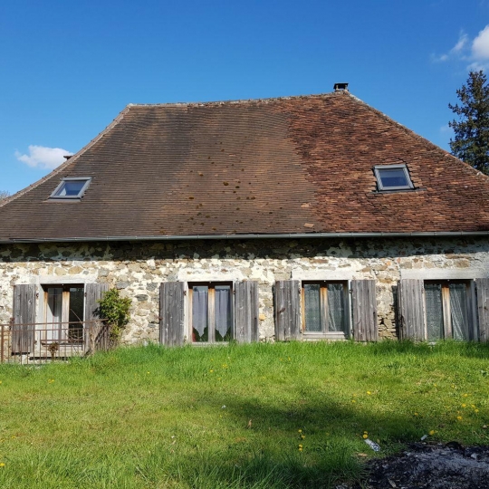  Annonces LUBERSAC : Maison / Villa | LUBERSAC (19210) | 166 m2 | 107 000 € 