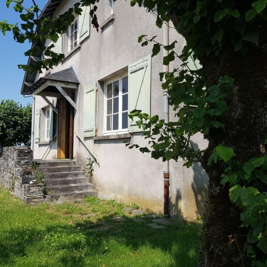  AGENCE IMMO COUR ET JARDIN : House | LUBERSAC (19210) | 182 m2 | 112 350 € 