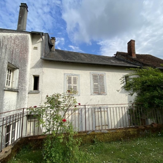  AGENCE IMMO COUR ET JARDIN : House | LUBERSAC (19210) | 167 m2 | 81 000 € 