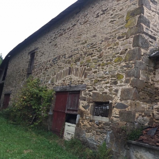  Annonces LUBERSAC : Maison / Villa | SURDOUX (87130) | 140 m2 | 128 400 € 