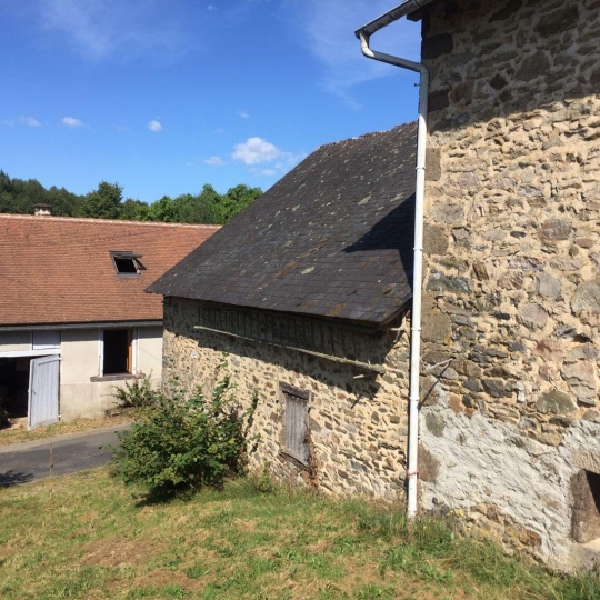  Annonces LUBERSAC : Maison / Villa | SURDOUX (87130) | 140 m2 | 128 400 € 