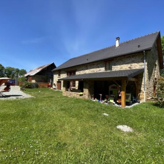  Annonces LUBERSAC : Maison / Villa | SALON-LA-TOUR (19510) | 170 m2 | 199 200 € 