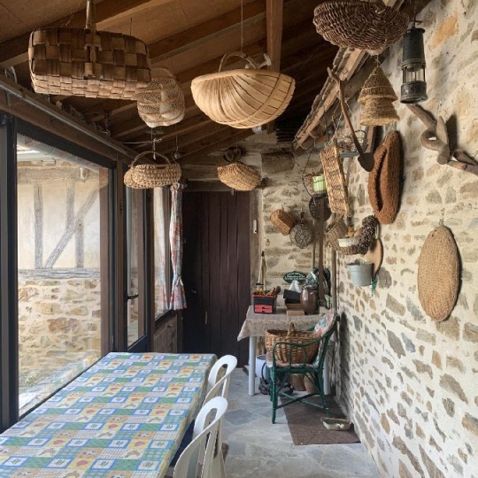  Annonces LUBERSAC : Maison / Villa | SAINT-GERMAIN-LES-BELLES (87380) | 260 m2 | 233 700 € 