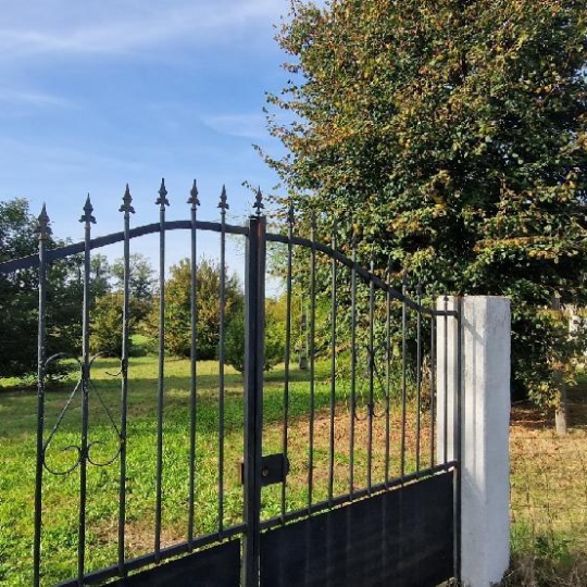  AGENCE IMMO COUR ET JARDIN : House | LUBERSAC (19210) | 77 m2 | 91 850 € 