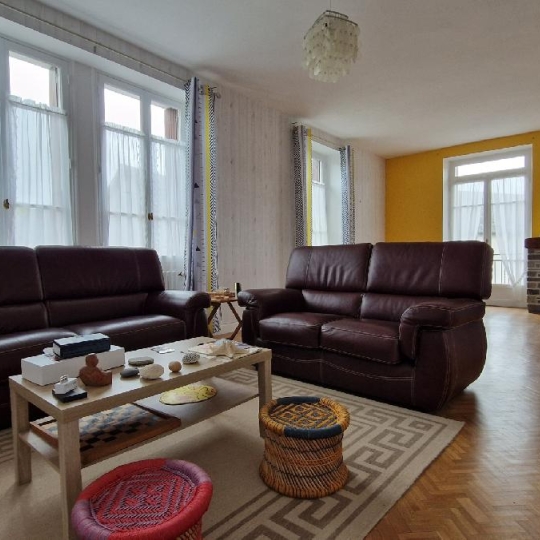  AGENCE IMMO COUR ET JARDIN : Building | ARNAC-POMPADOUR (19230) | 234 m2 | 186 450 € 