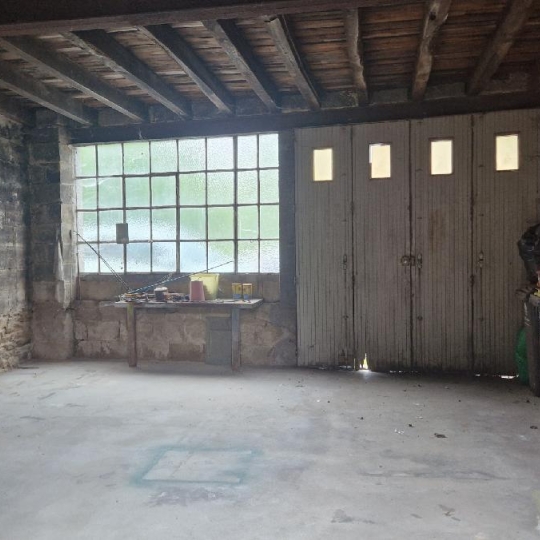  AGENCE IMMO COUR ET JARDIN : Building | ARNAC-POMPADOUR (19230) | 234 m2 | 186 450 € 