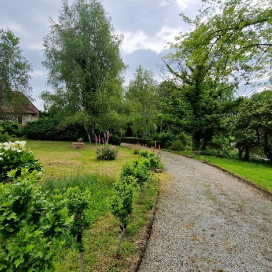  Annonces LUBERSAC : Maison / Villa | ARNAC-POMPADOUR (19230) | 140 m2 | 234 000 € 
