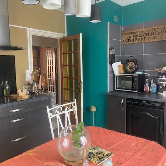  Annonces LUBERSAC : Maison / Villa | LIMOGES (87100) | 140 m2 | 233 700 € 