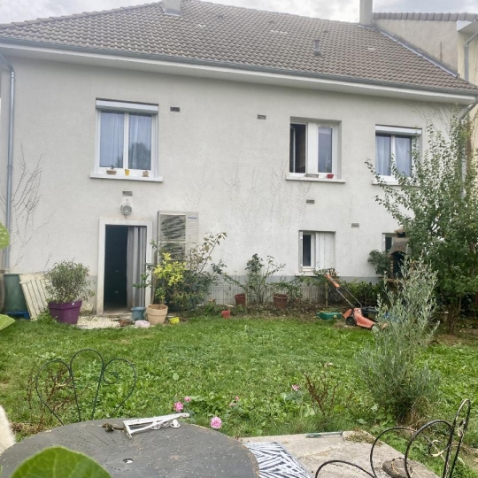  Annonces LUBERSAC : Maison / Villa | LIMOGES (87100) | 140 m2 | 233 700 € 