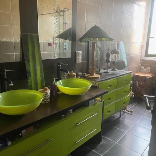  Annonces LUBERSAC : Maison / Villa | LIMOGES (87100) | 140 m2 | 233 700 € 