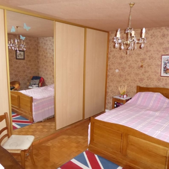  Annonces LUBERSAC : Maison / Villa | MEUZAC (87380) | 141 m2 | 107 000 € 