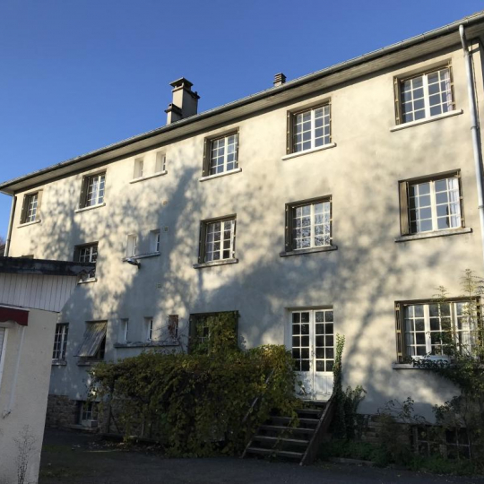  Annonces LUBERSAC : Immeuble | LUBERSAC (19210) | 500 m2 | 117 500 € 