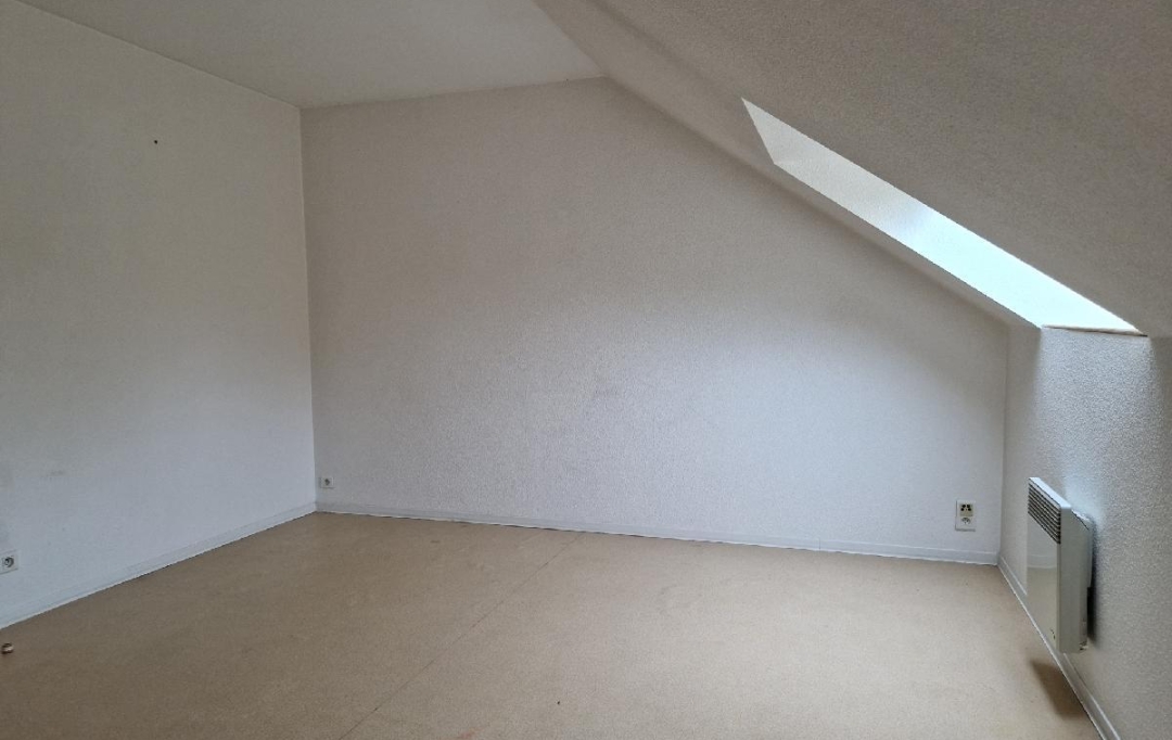 AGENCE IMMO COUR ET JARDIN : Appartement | LUBERSAC (19210) | 37 m2 | 390 € 