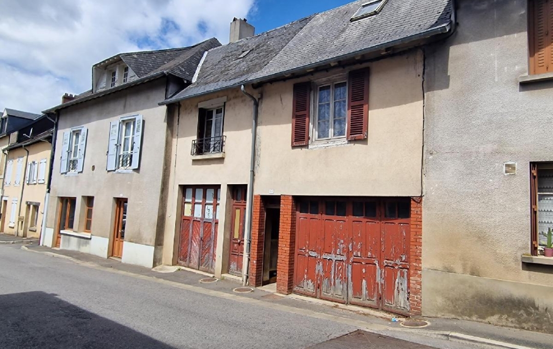 AGENCE IMMO COUR ET JARDIN : Maison / Villa | LUBERSAC (19210) | 80 m2 | 38 100 € 