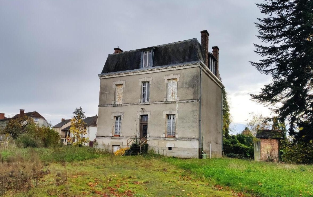 AGENCE IMMO COUR ET JARDIN : Maison / Villa | LUBERSAC (19210) | 130 m2 | 109 800 € 