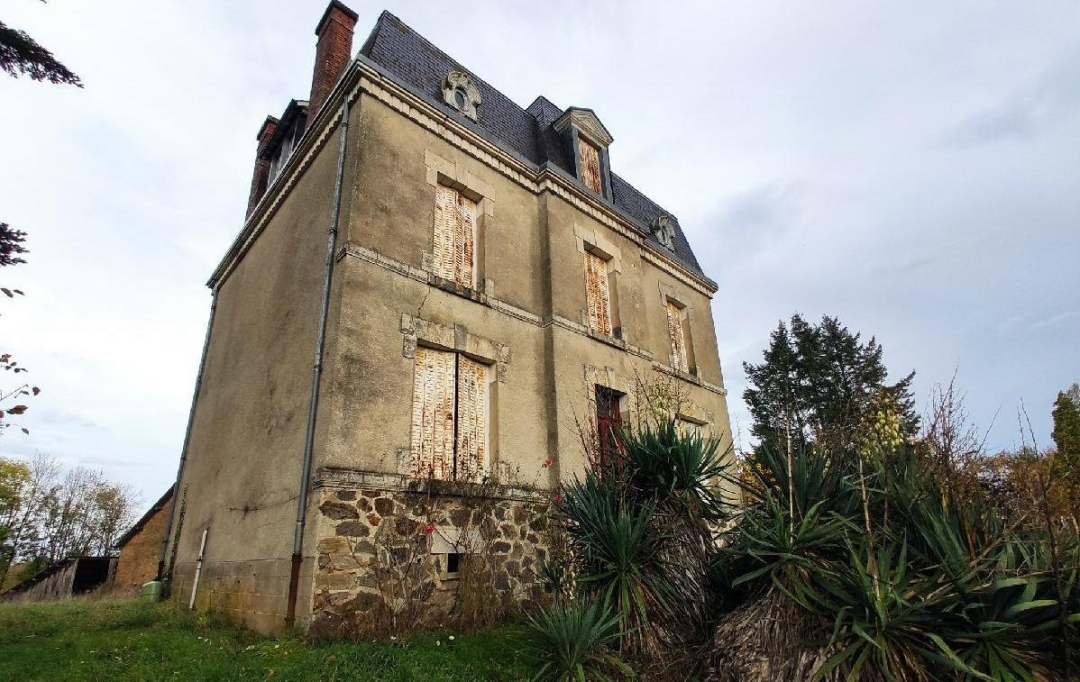 AGENCE IMMO COUR ET JARDIN : Maison / Villa | LUBERSAC (19210) | 130 m2 | 109 800 € 