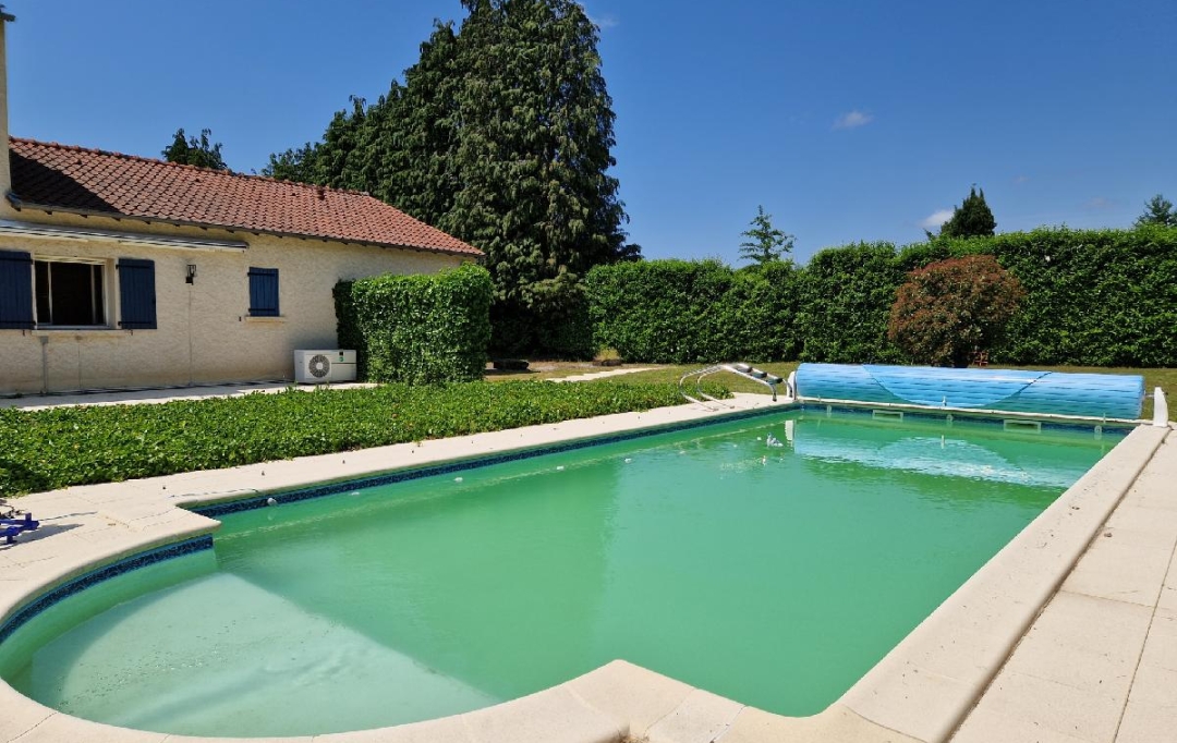 AGENCE IMMO COUR ET JARDIN : Maison / Villa | LUBERSAC (19210) | 224 m2 | 419 550 € 