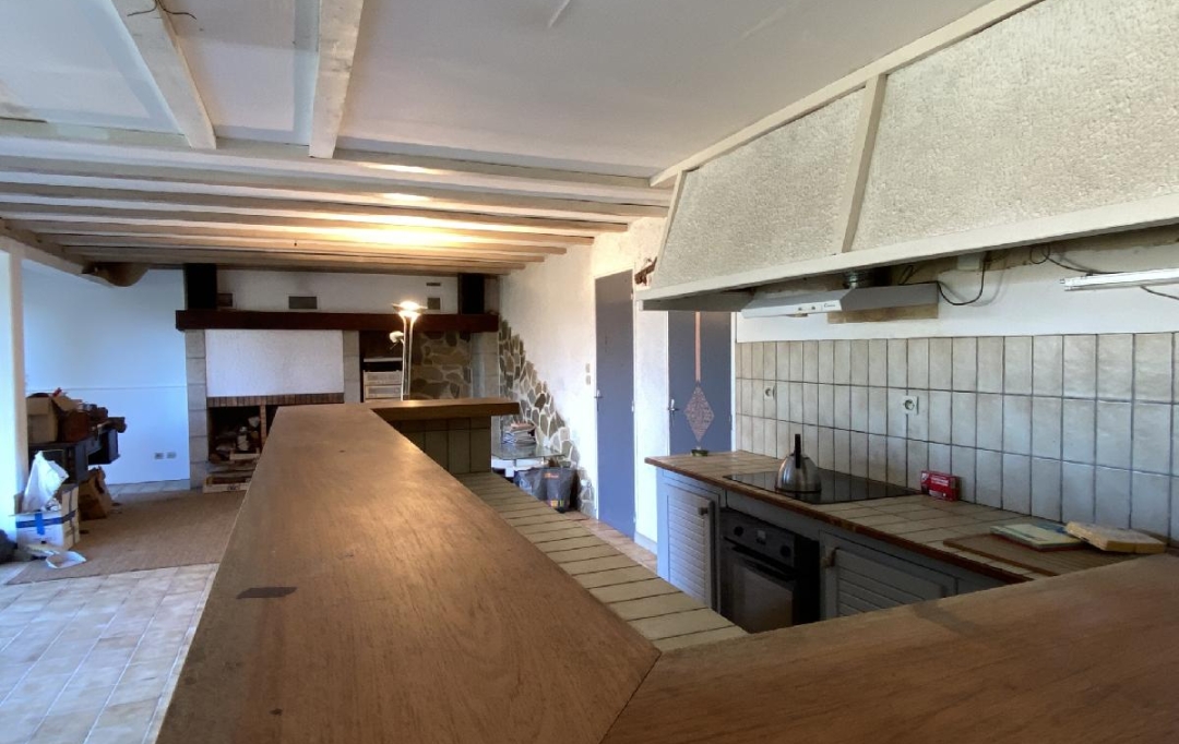 AGENCE IMMO COUR ET JARDIN : House | MEUZAC (87380) | 146 m2 | 128 000 € 