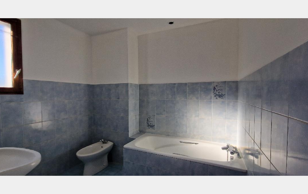 AGENCE IMMO COUR ET JARDIN : House | MEUZAC (87380) | 146 m2 | 128 000 € 
