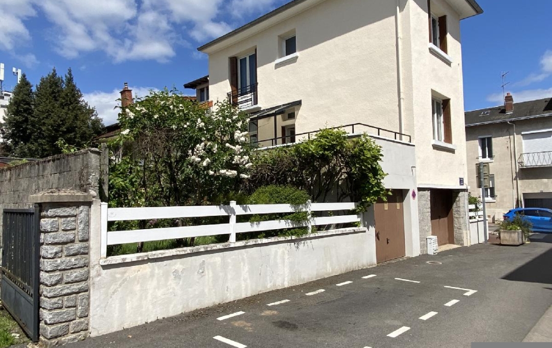 AGENCE IMMO COUR ET JARDIN : Maison / Villa | LIMOGES (87000) | 160 m2 | 240 000 € 
