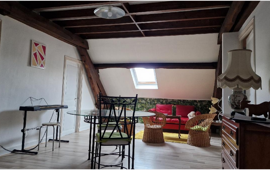 AGENCE IMMO COUR ET JARDIN : Building | ARNAC-POMPADOUR (19230) | 234 m2 | 186 450 € 