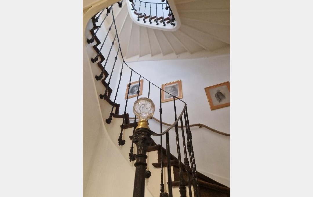 AGENCE IMMO COUR ET JARDIN : Building | ARNAC-POMPADOUR (19230) | 234 m2 | 186 450 € 