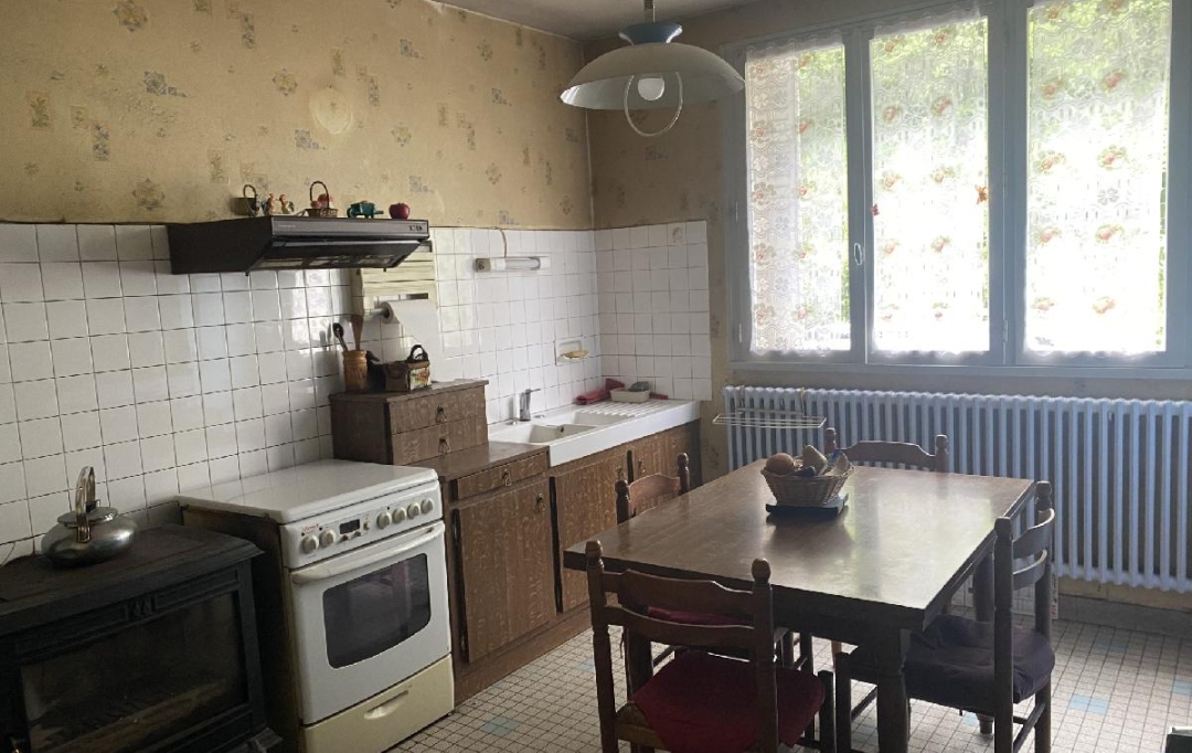 AGENCE IMMO COUR ET JARDIN : Maison / Villa | PIERRE-BUFFIERE (87260) | 165 m2 | 191 700 € 