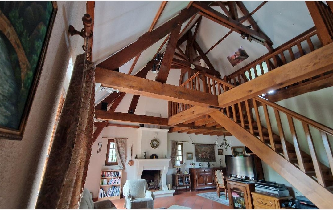 Annonces LUBERSAC : Maison / Villa | ARNAC-POMPADOUR (19230) | 140 m2 | 234 000 € 