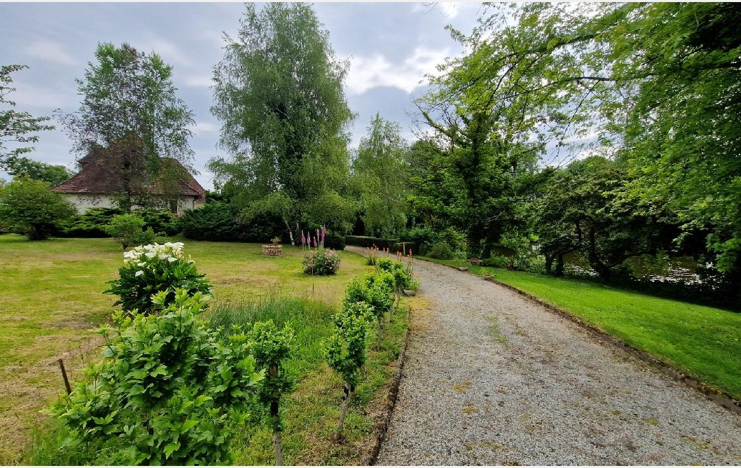 Annonces LUBERSAC : Maison / Villa | ARNAC-POMPADOUR (19230) | 140 m2 | 234 000 € 