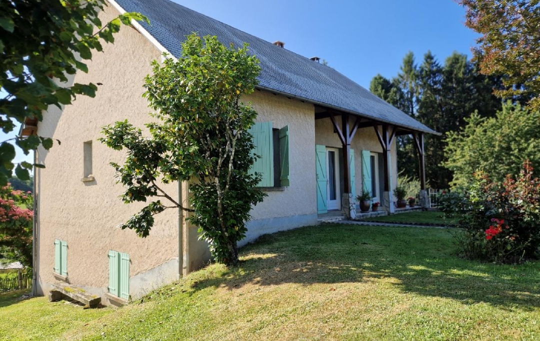 AGENCE IMMO COUR ET JARDIN : Maison / Villa | UZERCHE (19140) | 110 m2 | 146 000 € 
