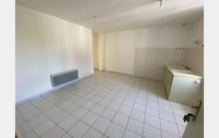 Annonces LUBERSAC : Appartement | LUBERSAC (19210) | 34 m2 | 330 € 