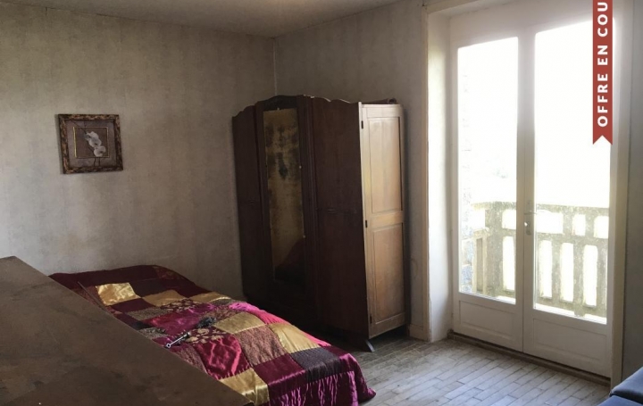 Annonces LUBERSAC : Maison / Villa | SAINT-JULIEN-LE-VENDOMOIS (19210) | 130 m2 | 134 000 € 