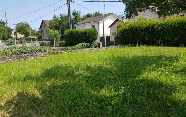 AGENCE IMMO COUR ET JARDIN : House | LUBERSAC (19210) | 182 m2 | 112 350 € 