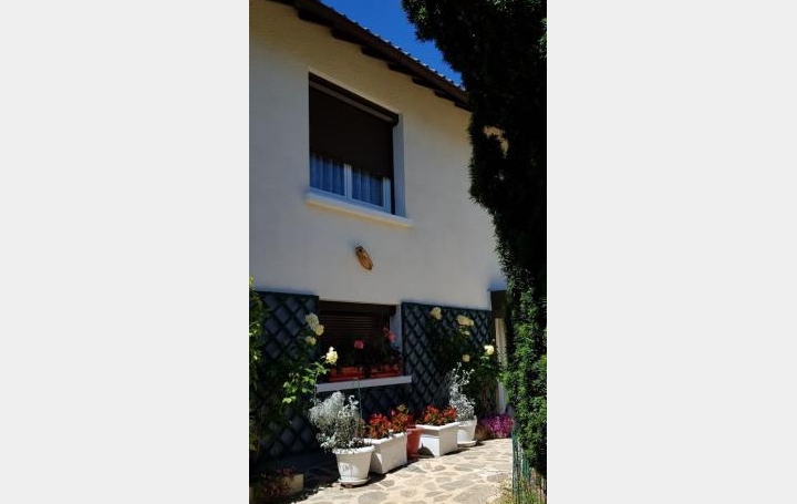 AGENCE IMMO COUR ET JARDIN : Maison / Villa | LUBERSAC (19210) | 140 m2 | 58 400 € 