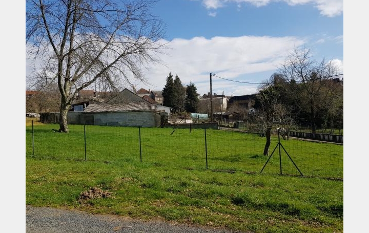 AGENCE IMMO COUR ET JARDIN : Terrain | LUBERSAC (19210) | 0 m2 | 17 100 € 