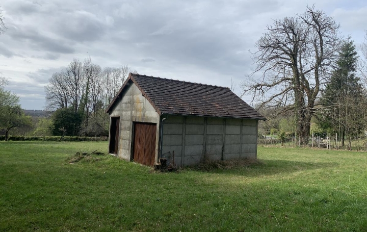 Annonces LUBERSAC : Garage / Parking | MEUZAC (87380) | 30 m2 | 24 000 € 