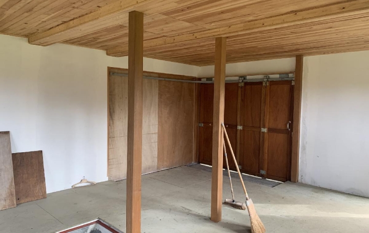 Annonces LUBERSAC : Garage / Parking | MEUZAC (87380) | 30 m2 | 24 000 € 