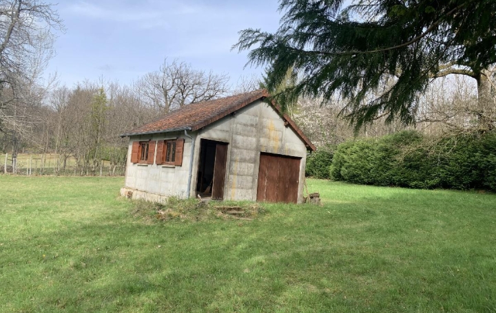 Annonces LUBERSAC : Garage / Parking | MEUZAC (87380) | 30 m2 | 24 000 € 