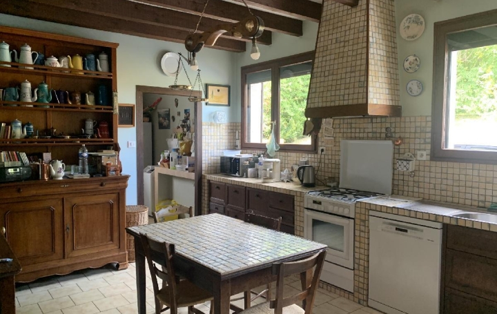 Annonces LUBERSAC : Maison / Villa | SAINT-GERMAIN-LES-BELLES (87380) | 260 m2 | 233 700 € 