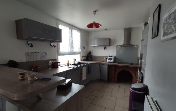 Maison LUBERSAC 135 m2 184 300 € Maison LUBERSAC 135 m2 184 300 €