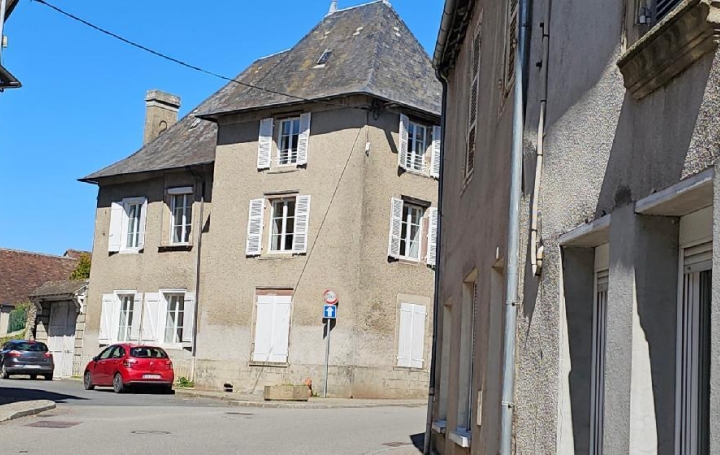  AGENCE IMMO COUR ET JARDIN Maison / Villa | LUBERSAC (19210) | 305 m2 | 212 700 € 