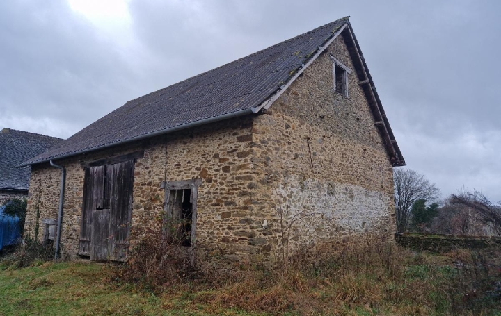 Maison LUBERSAC 108 m2 22 000 € Maison LUBERSAC 108 m2 22 000 €