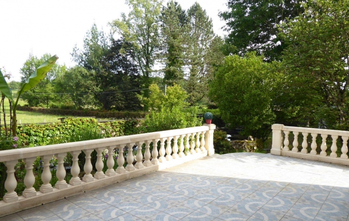 Annonces LUBERSAC : Maison / Villa | LA PORCHERIE (87380) | 235 m2 | 259 000 € 
