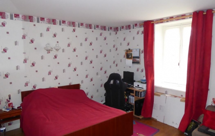 Annonces LUBERSAC : Maison / Villa | MEUZAC (87380) | 141 m2 | 107 000 € 
