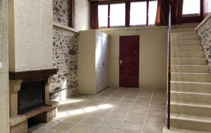 AGENCE IMMO COUR ET JARDIN : House | LUBERSAC (19210) | 108 m2 | 25 000 € 